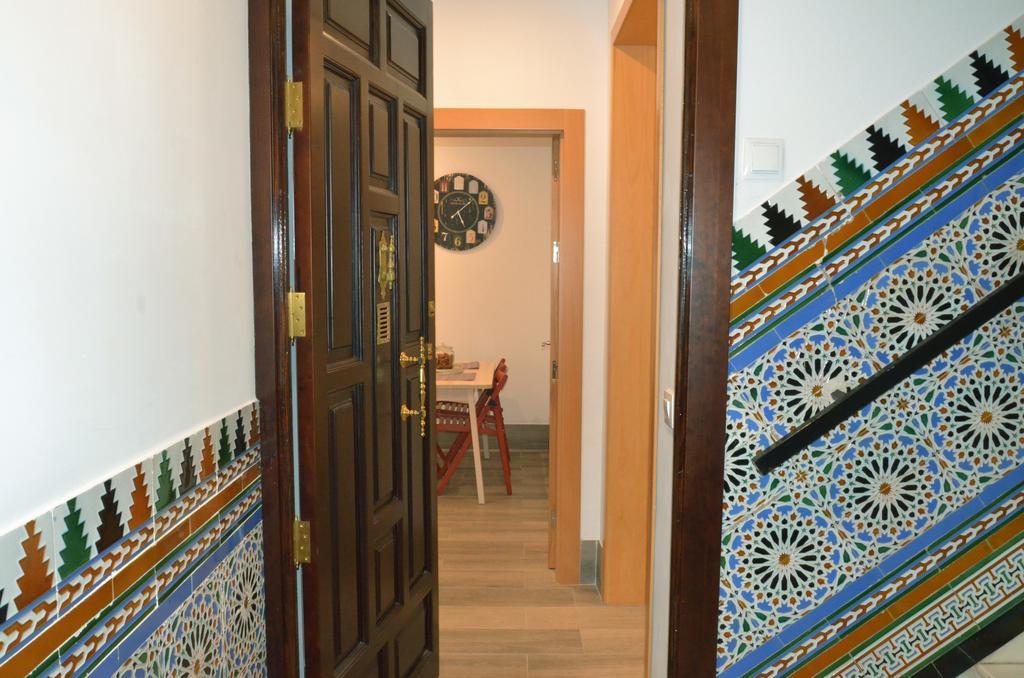 Apartamento San Jacinto Seville Exterior photo